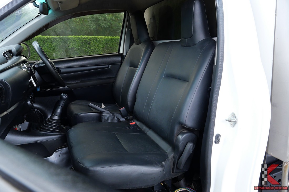 
								Toyota Revo COOL 2279 full									