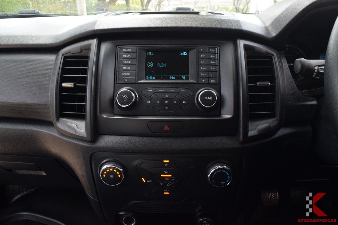 
								Ford Ranger cargo 7111 full									