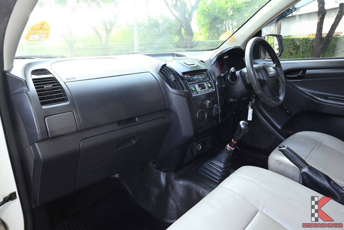 
								ISUZU D-Max COOL 5204 full									