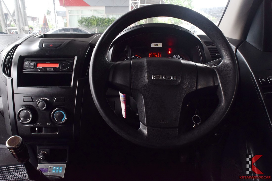 
								ISUZU D-Max COOL 6695 full									