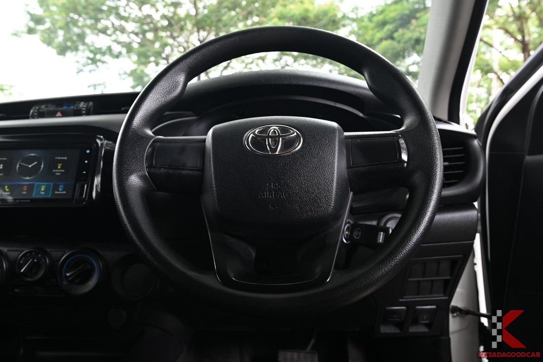 
								Toyota Revo cargo 4094 full									