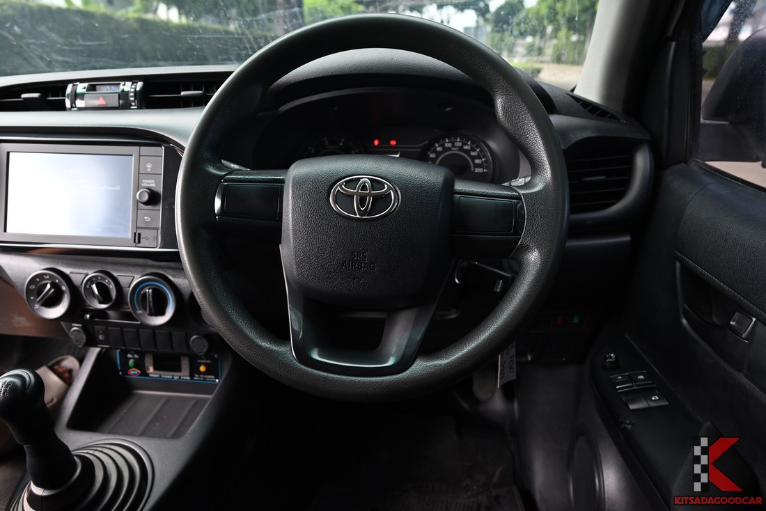 
								Toyota Revo MPC COOL 3917 full									