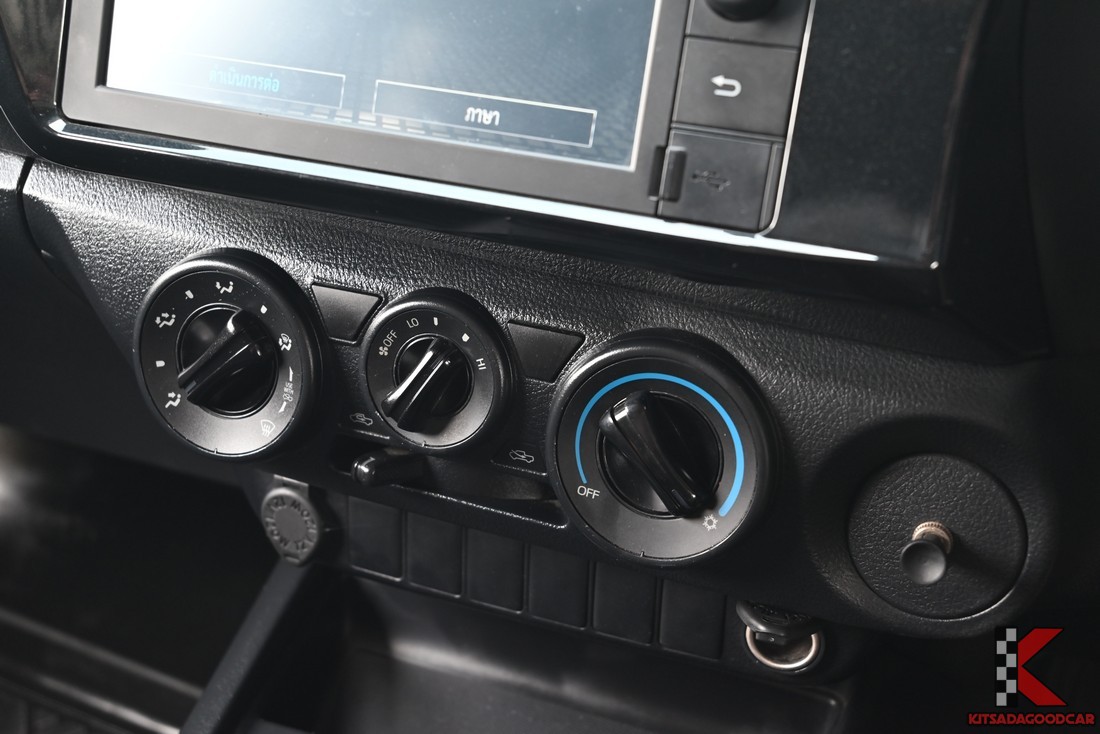 
								Toyota Revo cargo 4455 full									