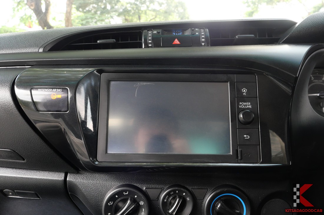 
								Toyota Revo COOL 4920 full									