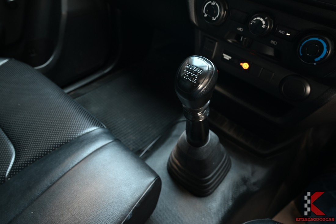 ISUZU D-Max cargo 7381 full