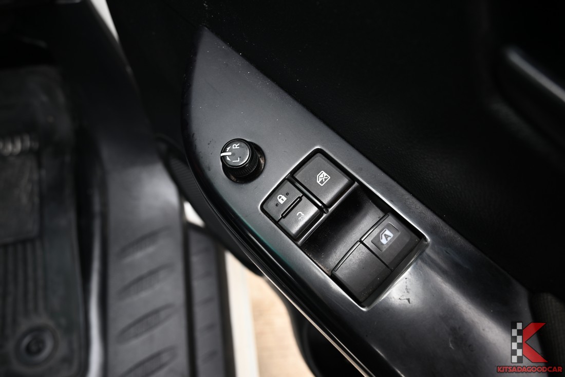 
								Toyota Revo MPC COOL 9474 full									