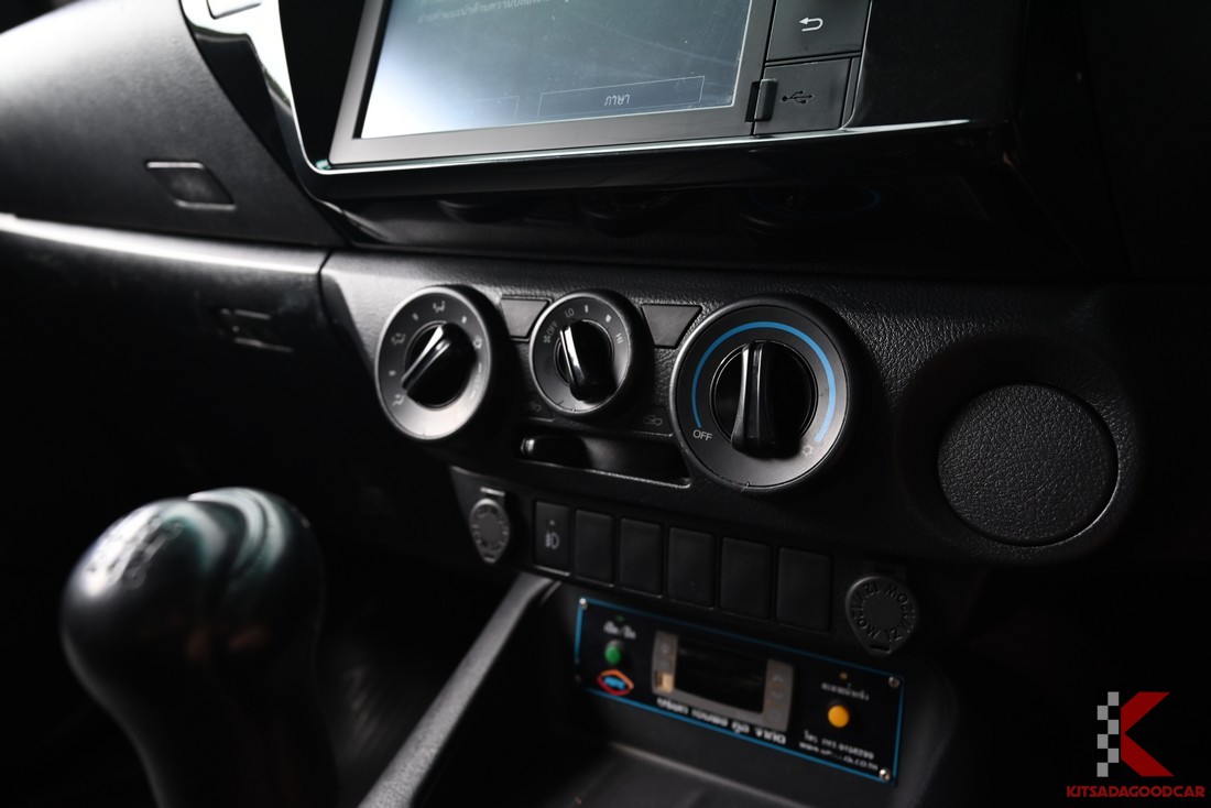 
								Toyota Revo MPC COOL 3917 full									