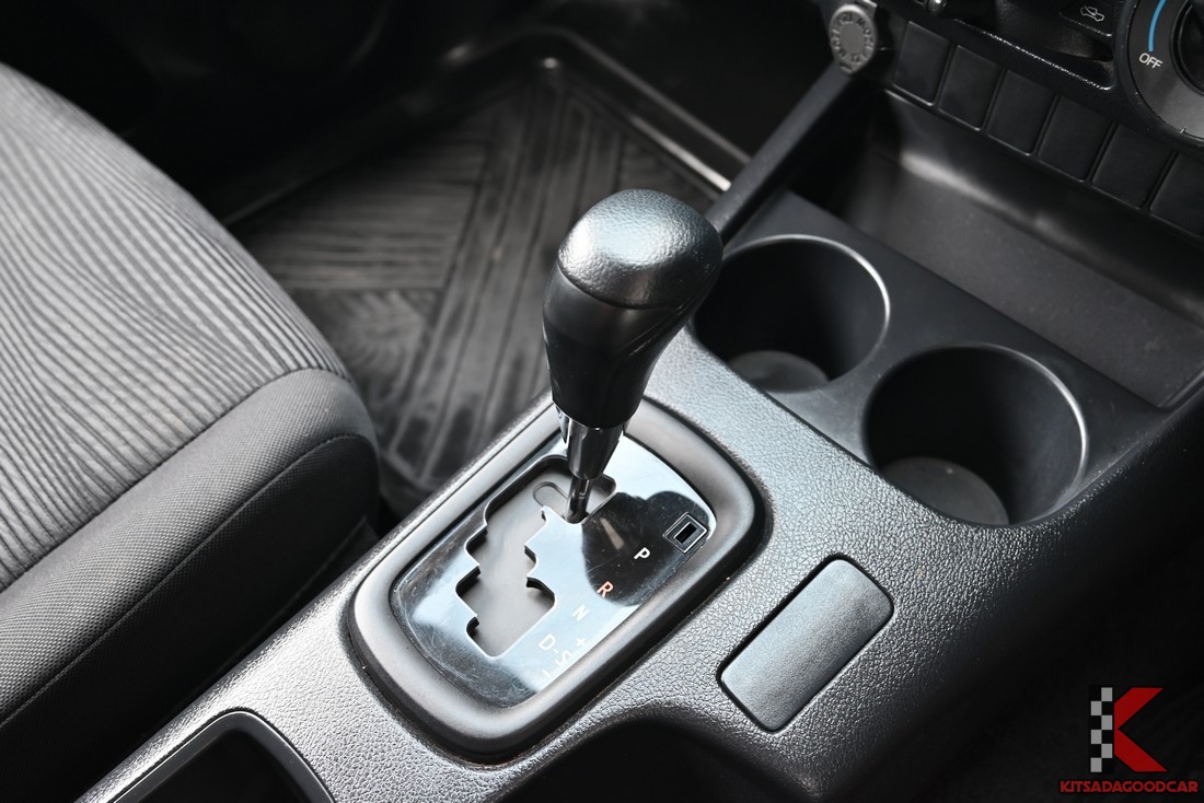 
								Toyota Revo cargo 4455 full									