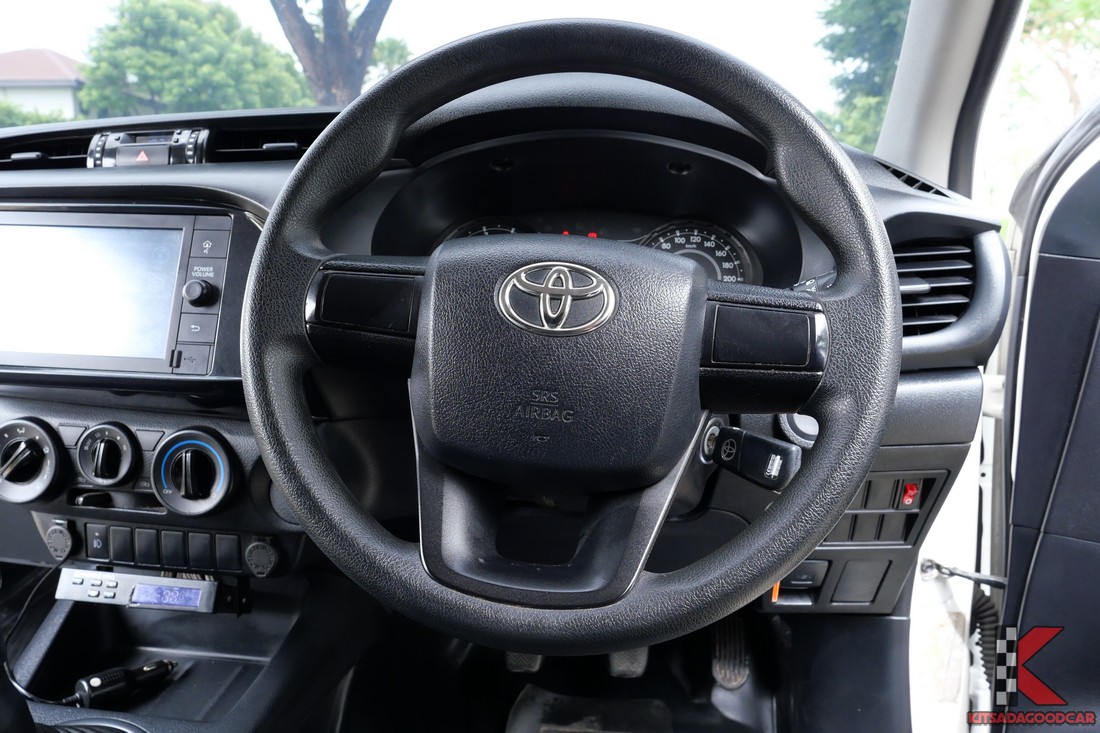 Toyota Revo COOL 7236 full