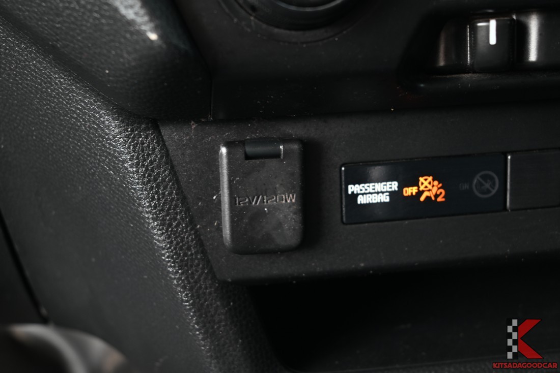 
								ISUZU D-Max cargo 4483 full									