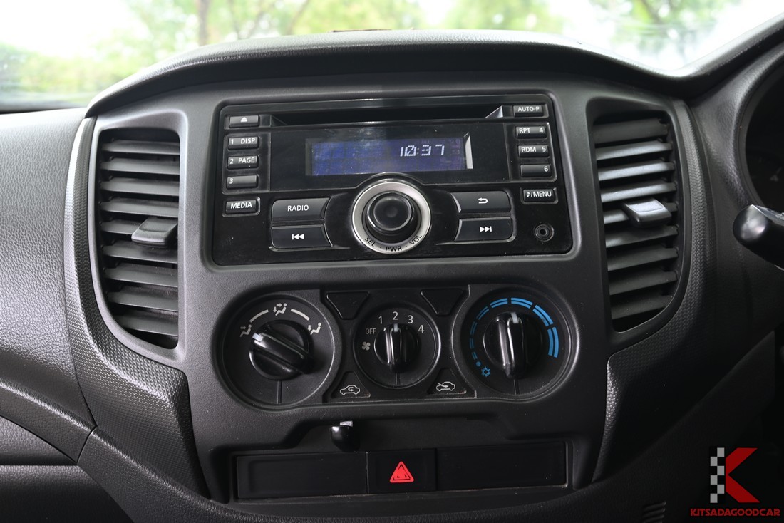 
								Mitsubishi Triton cargo 1534 full									