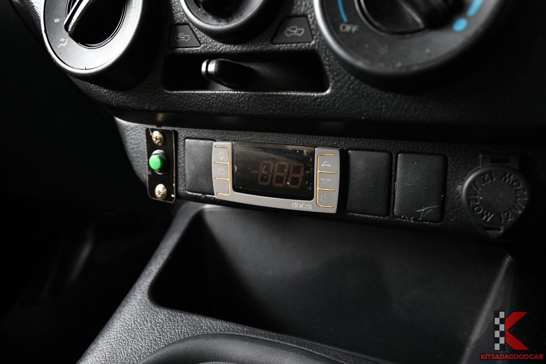 
								Toyota Revo COOL 2241 full									