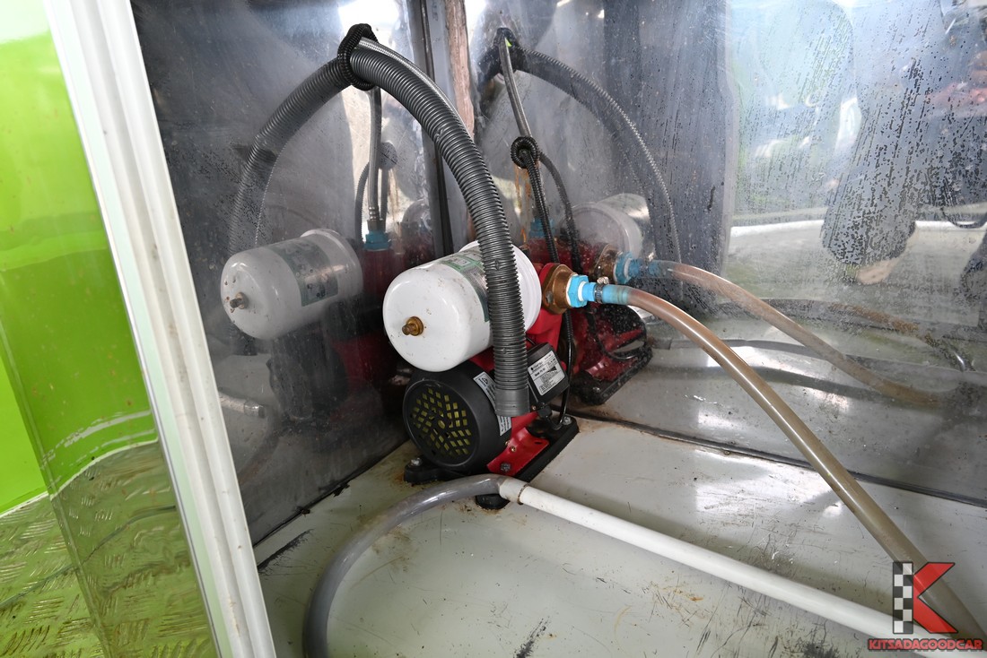 
								Toyota Champ Food Truck 7494 full									