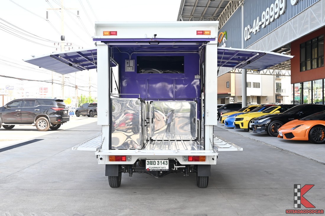 
								Suzuki Carry Food Truck 3143 full									