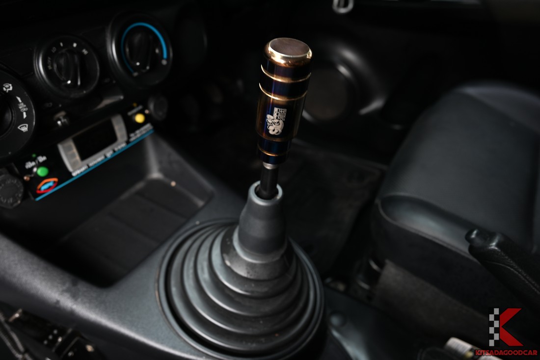 Toyota Revo COOL 1402 full