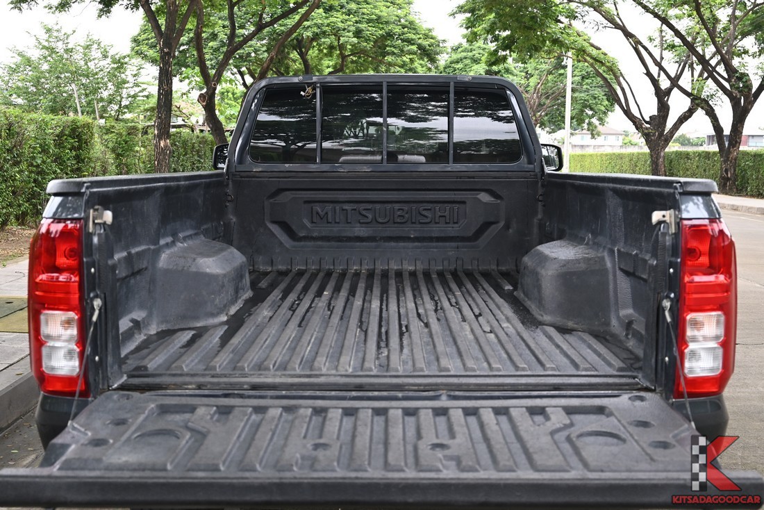 Mitsubishi Triton SINGLE CAB 8099 full