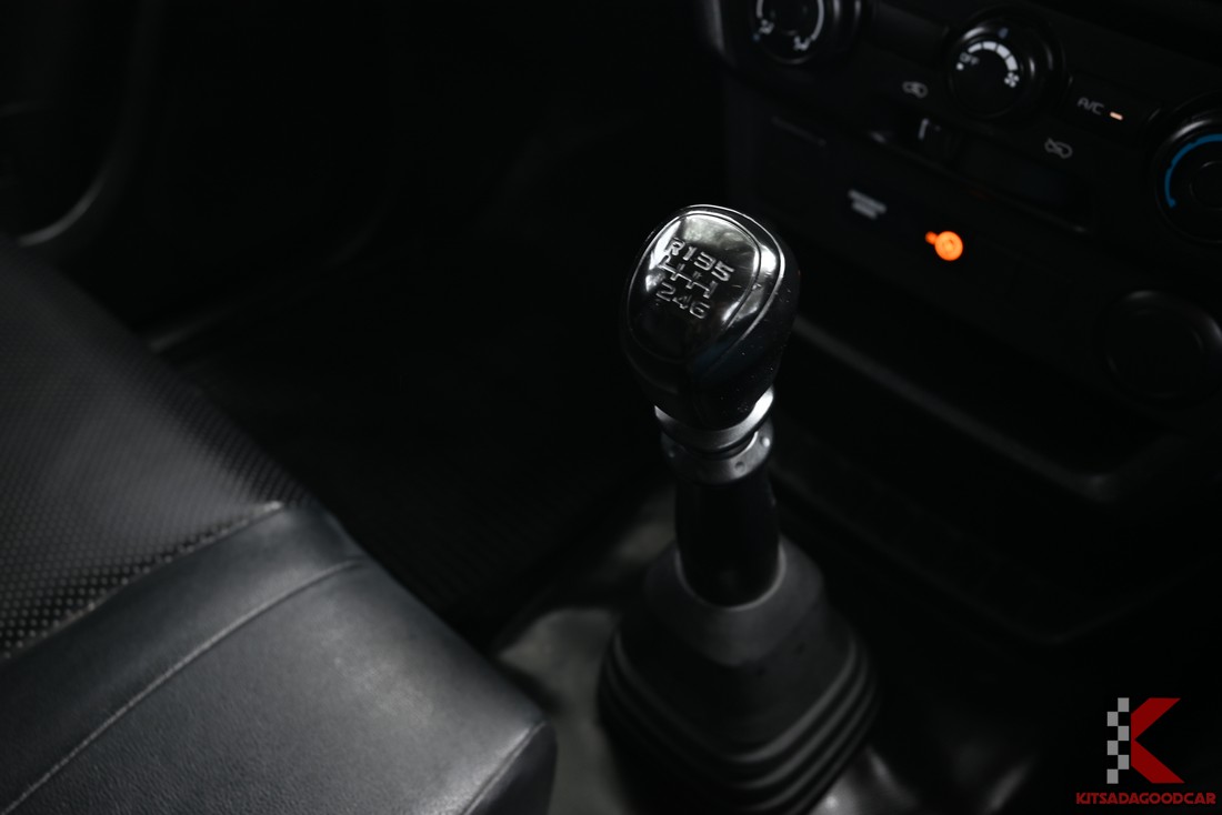 ISUZU D-Max cargo 6941 full