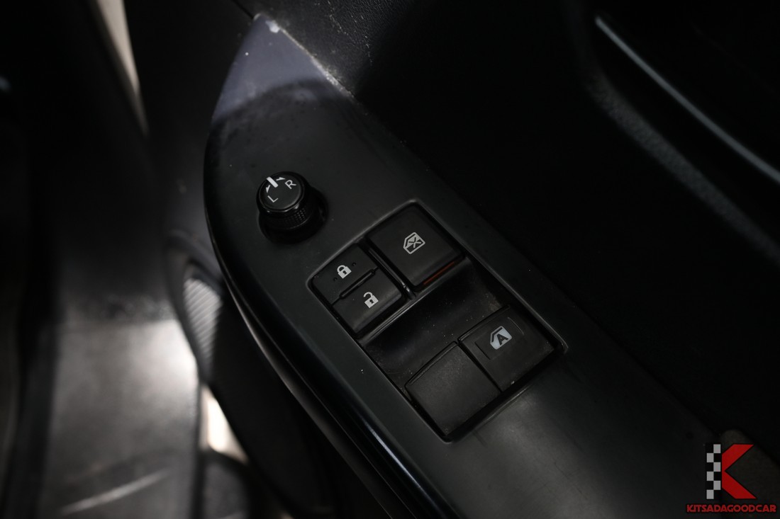 Toyota Revo COOL 7668 full