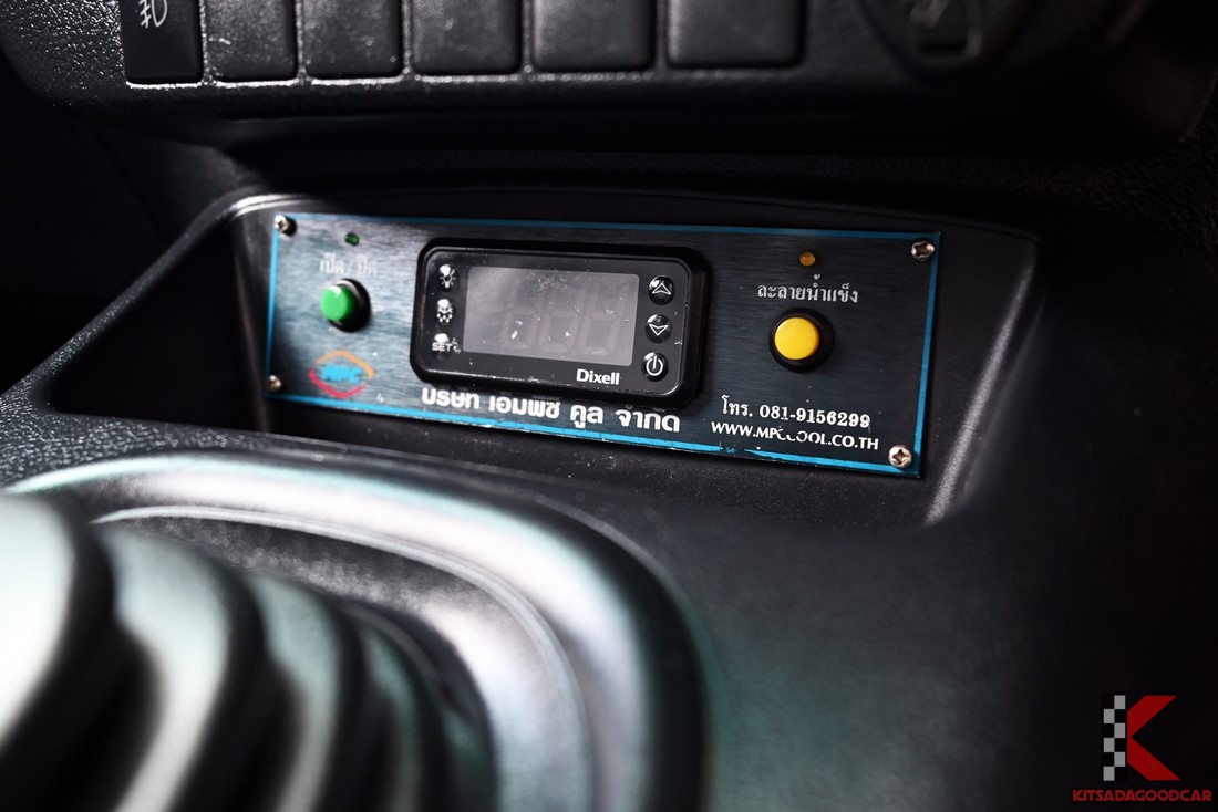 
								Toyota Revo MPC COOL 9720 full									