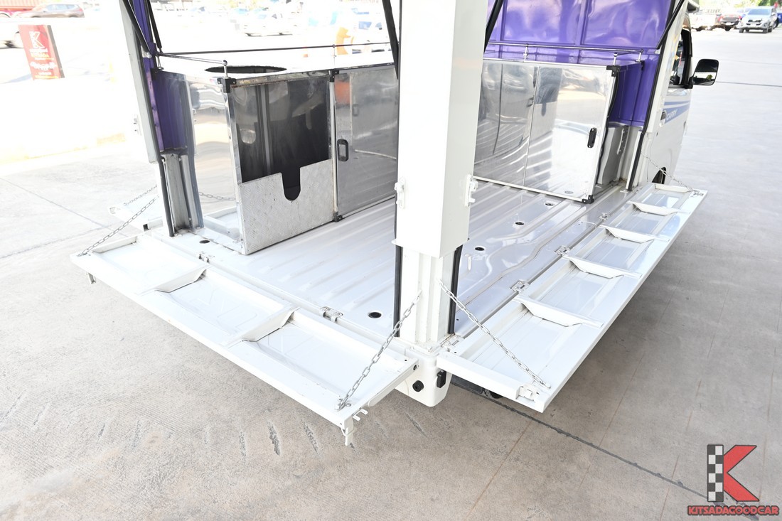 
								Suzuki Carry Food Truck 3143 full									