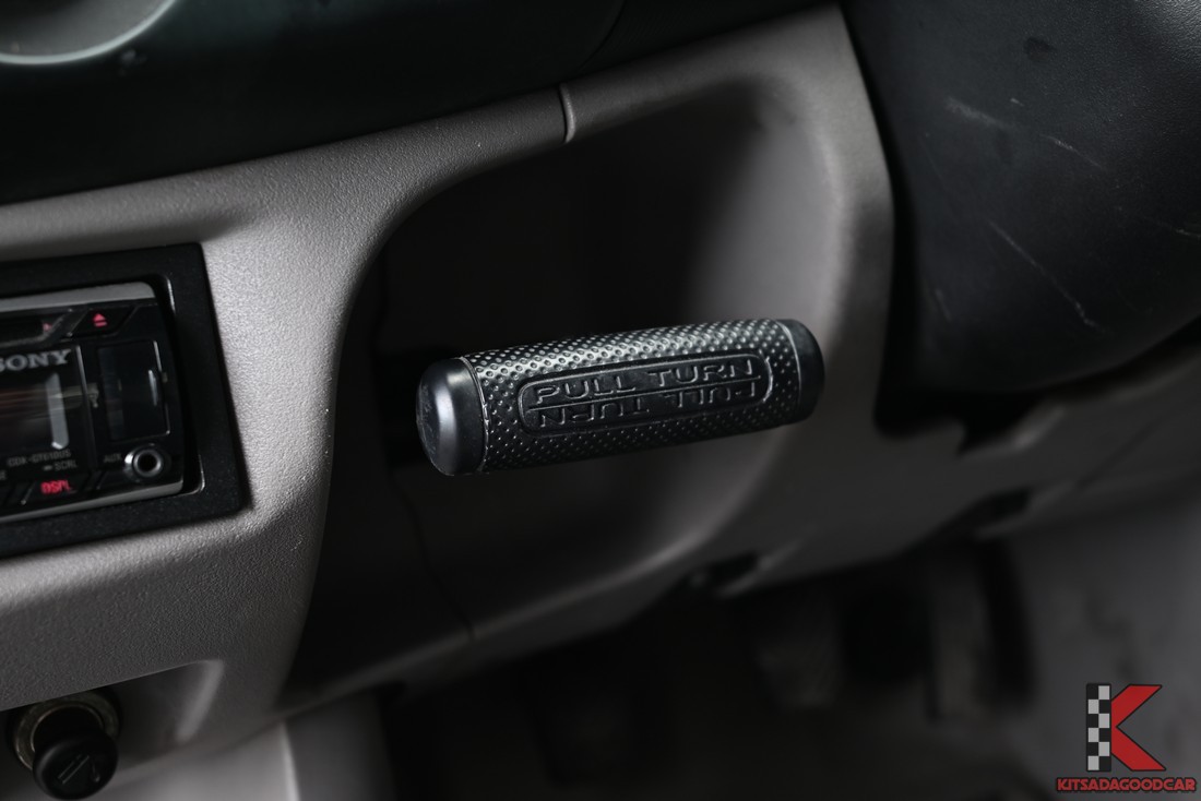 Mitsubishi Triton cargo 1160 full