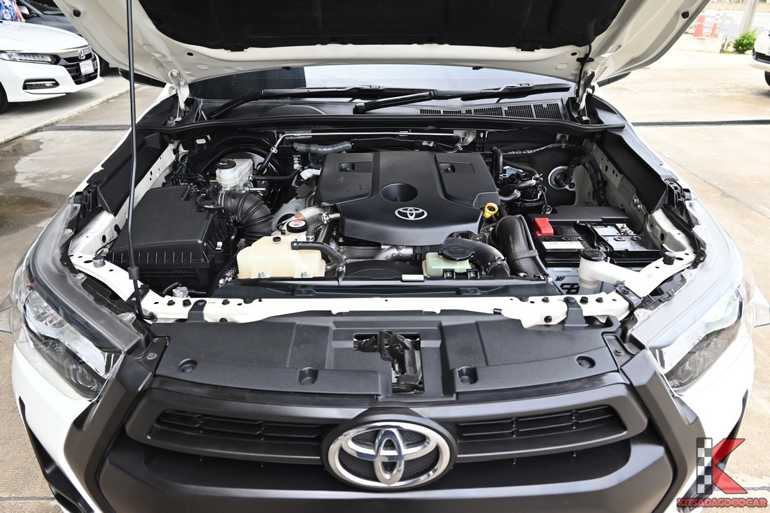 
								Toyota Revo cargo 2689 full									