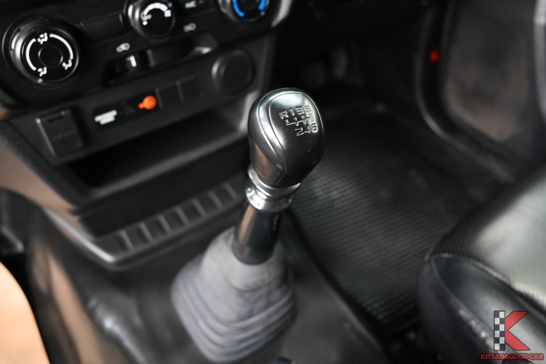 
								ISUZU D-Max cargo 3287 full									