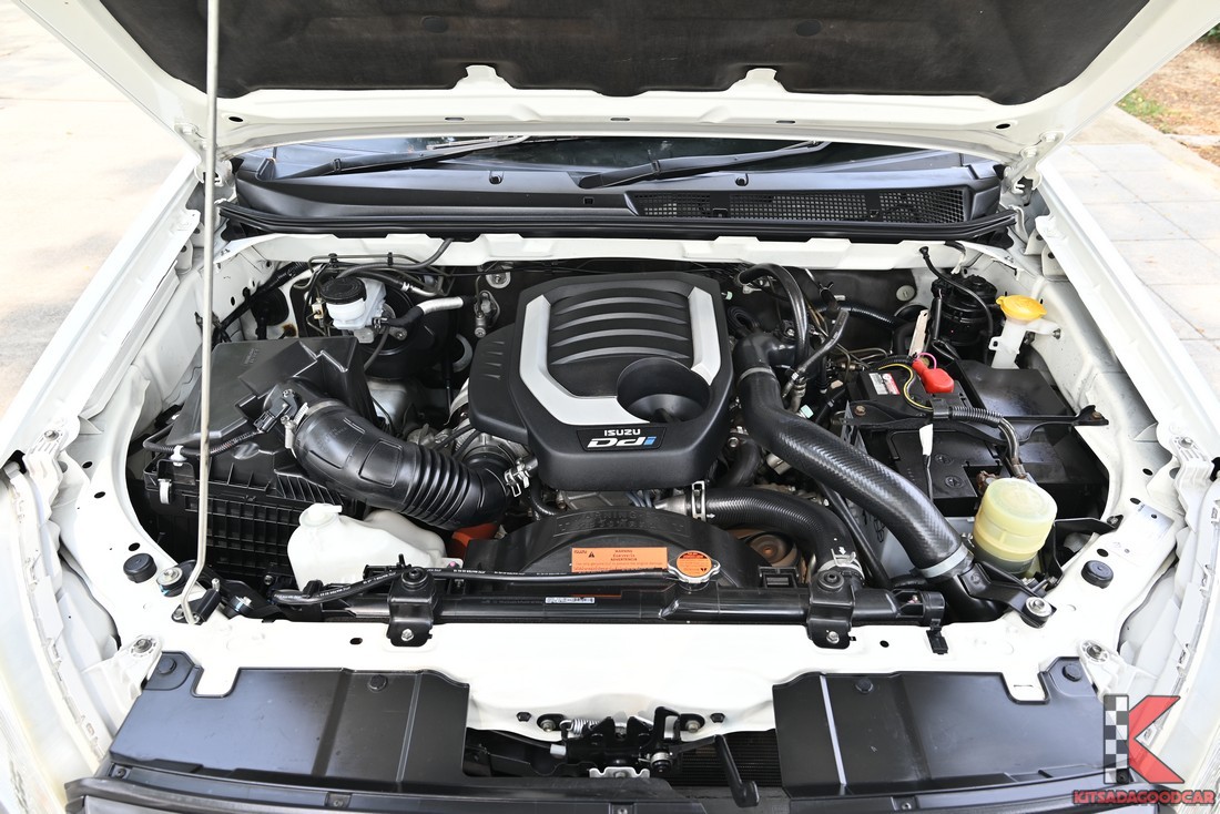 
								ISUZU D-Max cargo 5089 full									