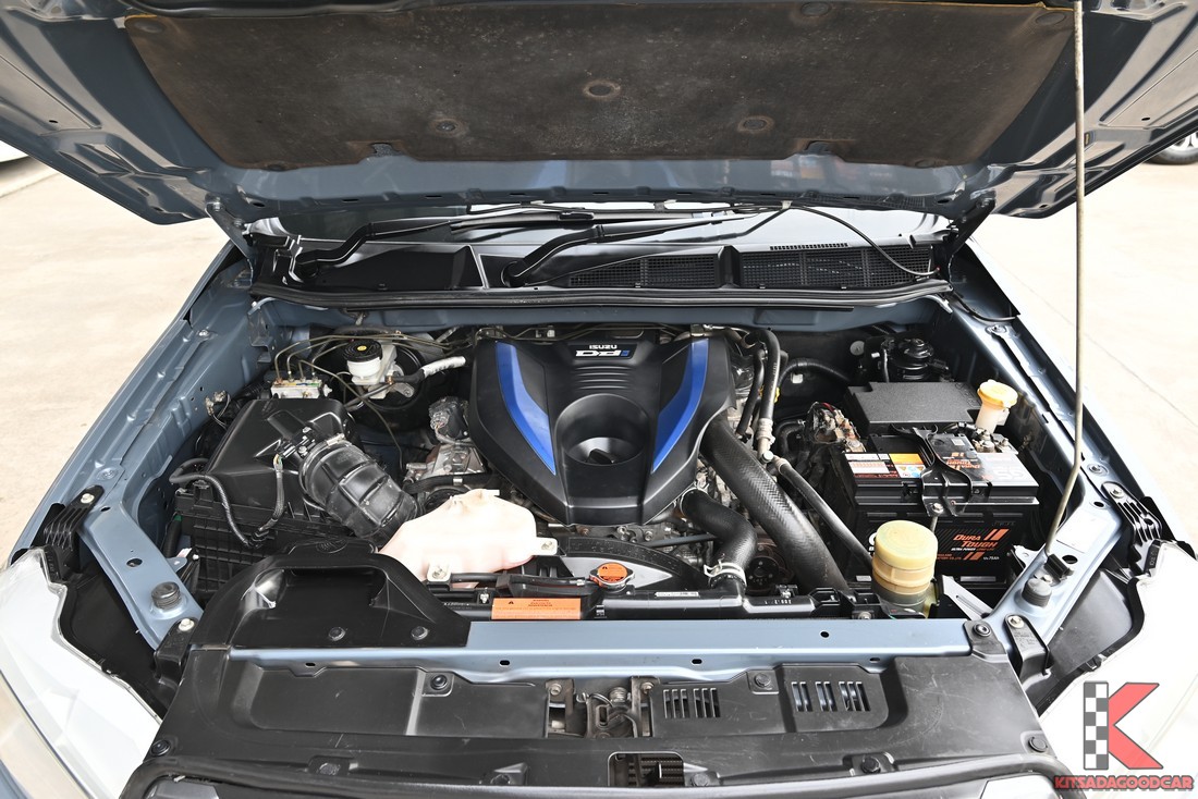 
								ISUZU D-Max KOG 9847 full									