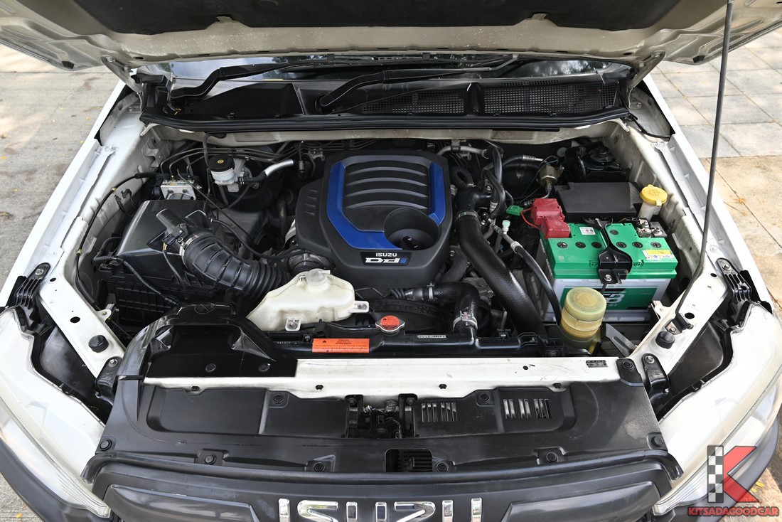 
								ISUZU D-Max cargo 3287 full									