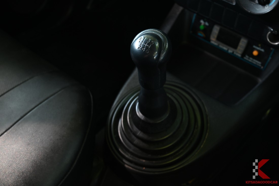 
								Toyota Revo MPC COOL  24 full									