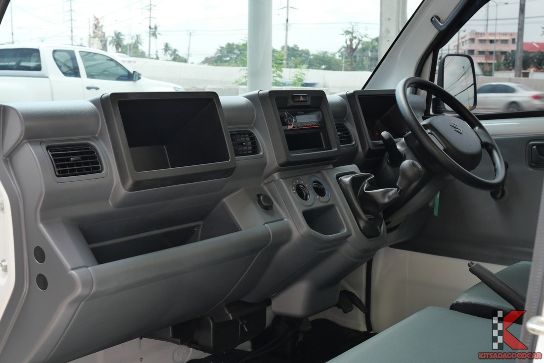 
								Suzuki Carry Food Truck 9947 full									