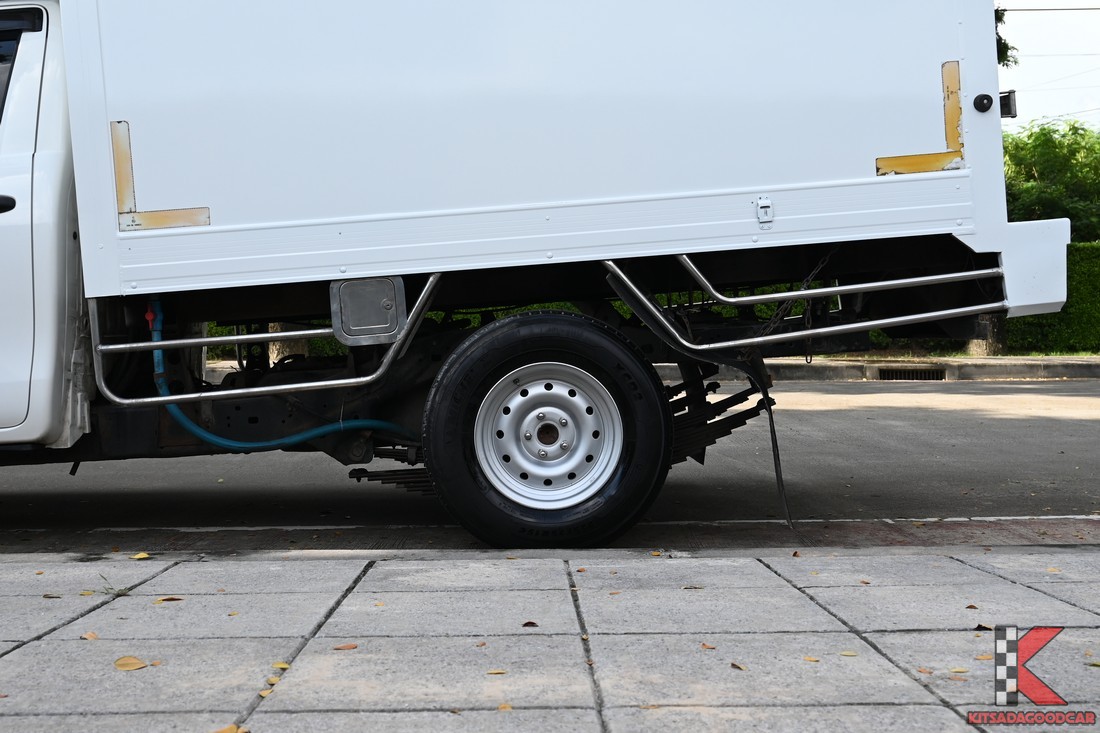 Toyota Revo COOL 1402 full