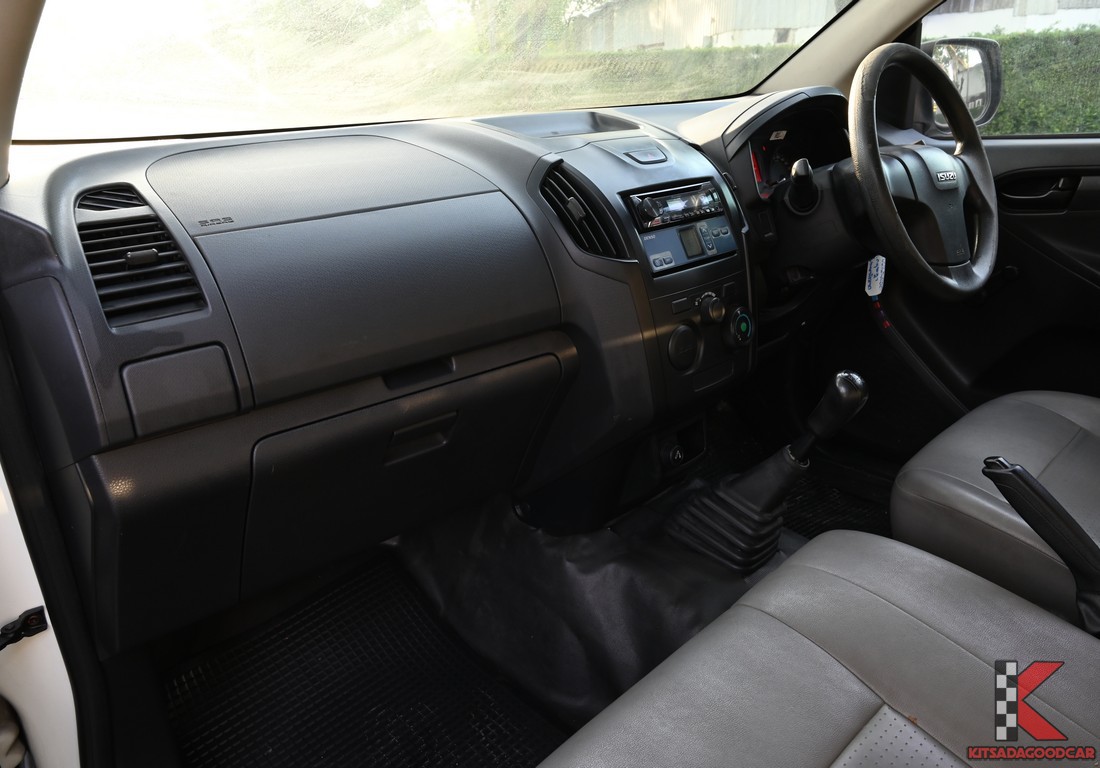 
								ISUZU D-Max COOL 9968 full									