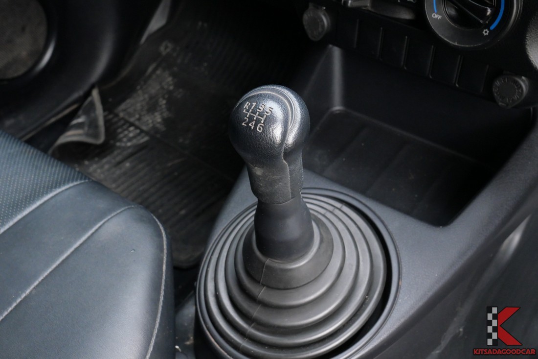 
								Toyota Revo DUMP 3271 full									