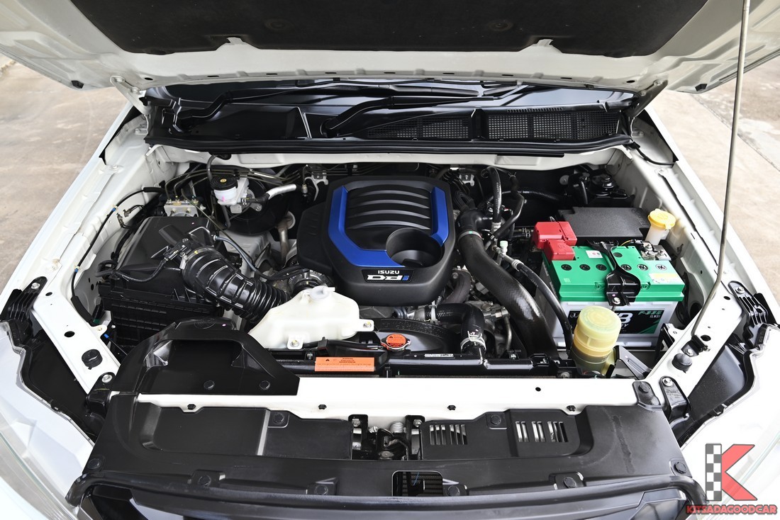 
								ISUZU D-Max cargo 6047 full									