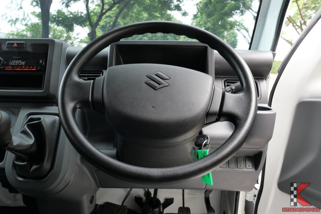 
								Suzuki Carry Food Truck 7801 full									