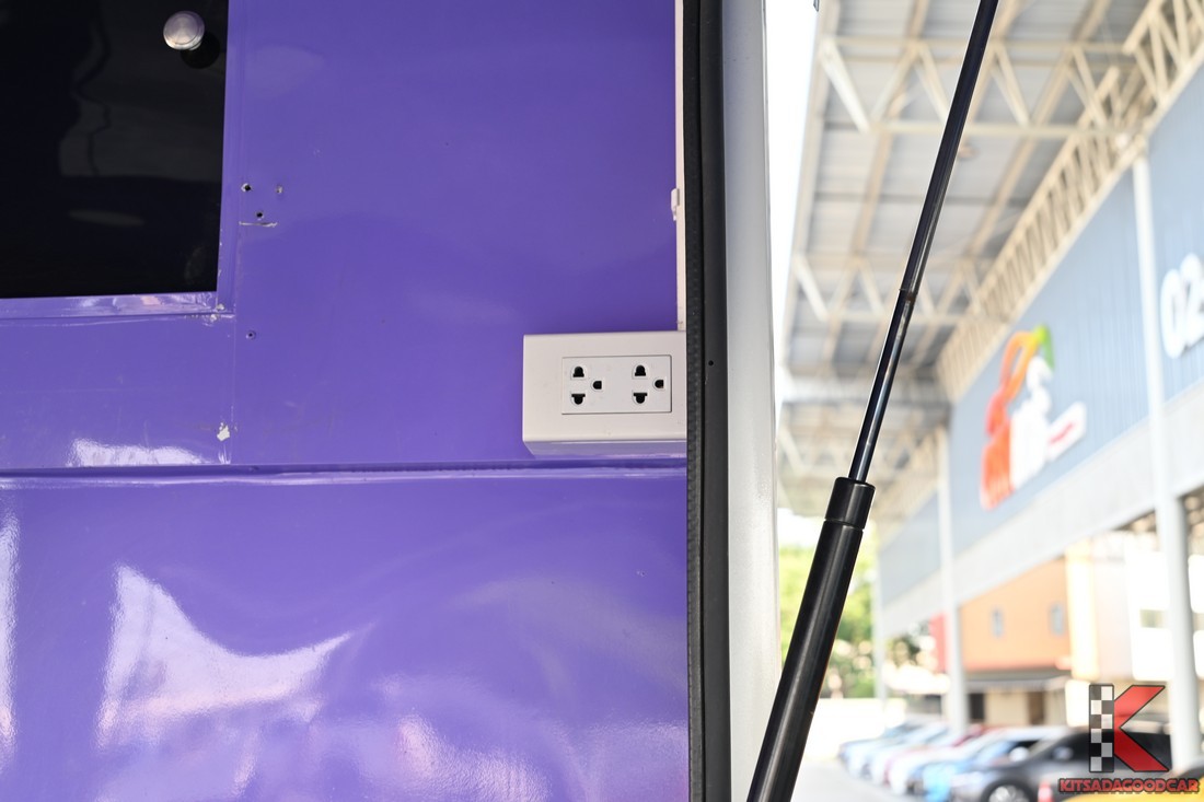 
								Suzuki Carry Food Truck 3143 full									