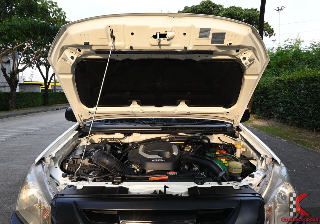 
								ISUZU D-Max COOL 9968 full									