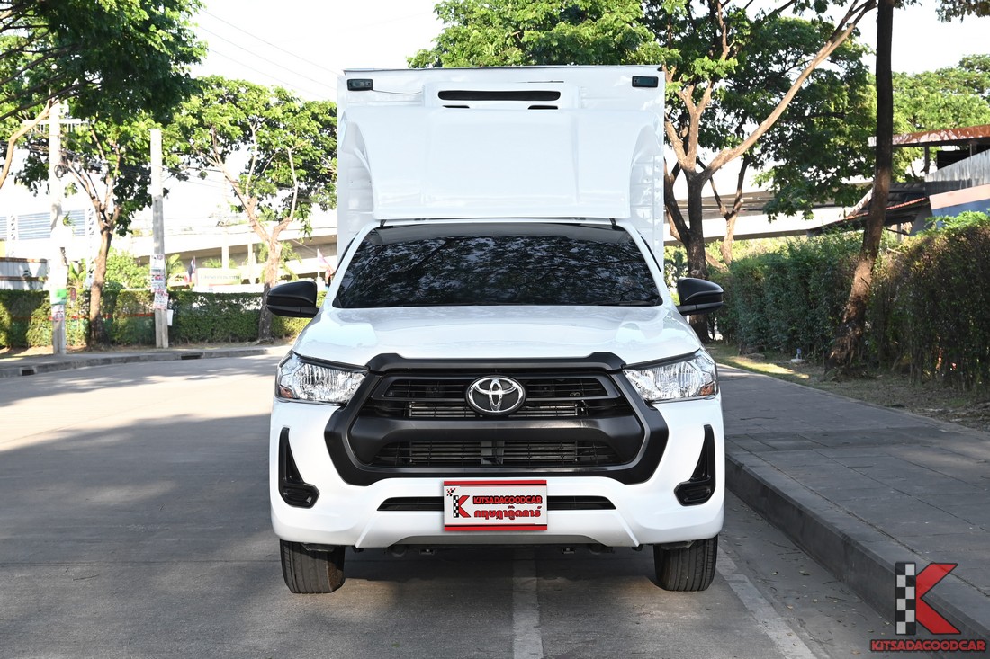 
								Toyota Revo COOL 443 full									