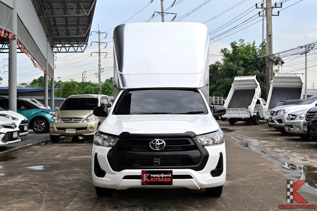 
								Toyota Revo cargo 4433 full									