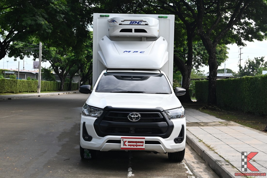 
								Toyota Revo MPC COOL 3917 full									
