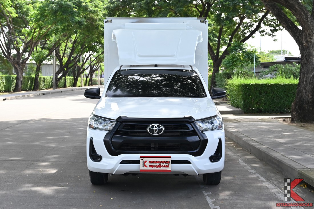 Toyota Revo COOL 4363 full