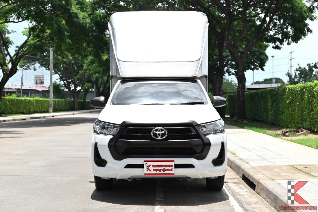 
								Toyota Revo cargo 9396 full									