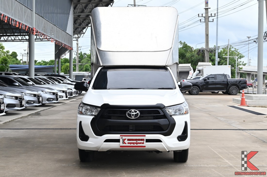 
								Toyota Revo cargo 2689 full									