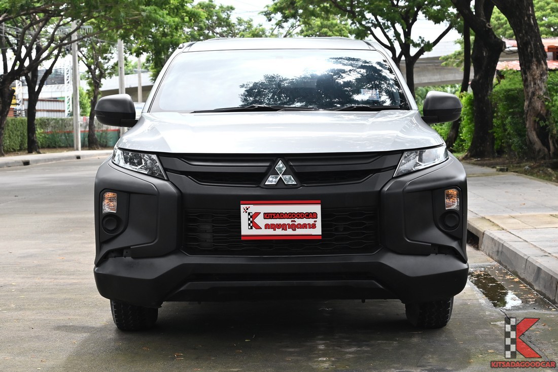 
								Mitsubishi Triton SINGLE 7748 full									
