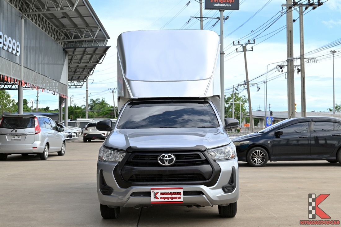 
								Toyota Revo cargo 5060 full									