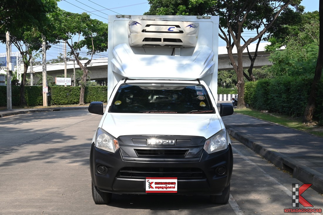 
								ISUZU D-Max COOL 5204 full									