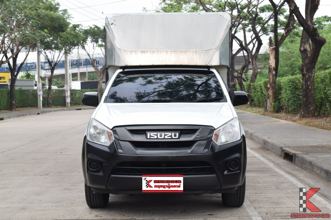 
								ISUZU D-Max cargo 7754 full									
