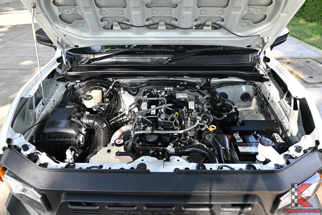 
								Toyota Champ Food Truck 7494 full									